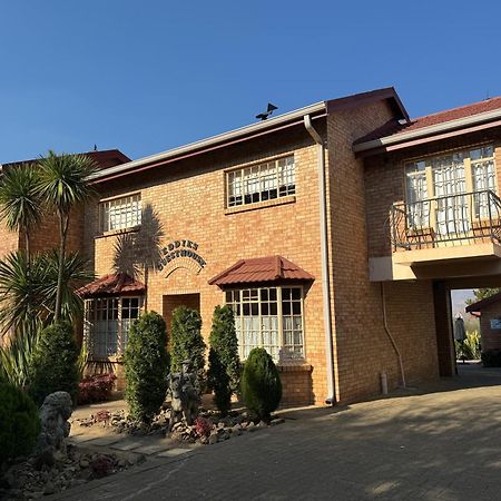 Rooiberg View Clarens Bed & Breakfast Bagian luar foto