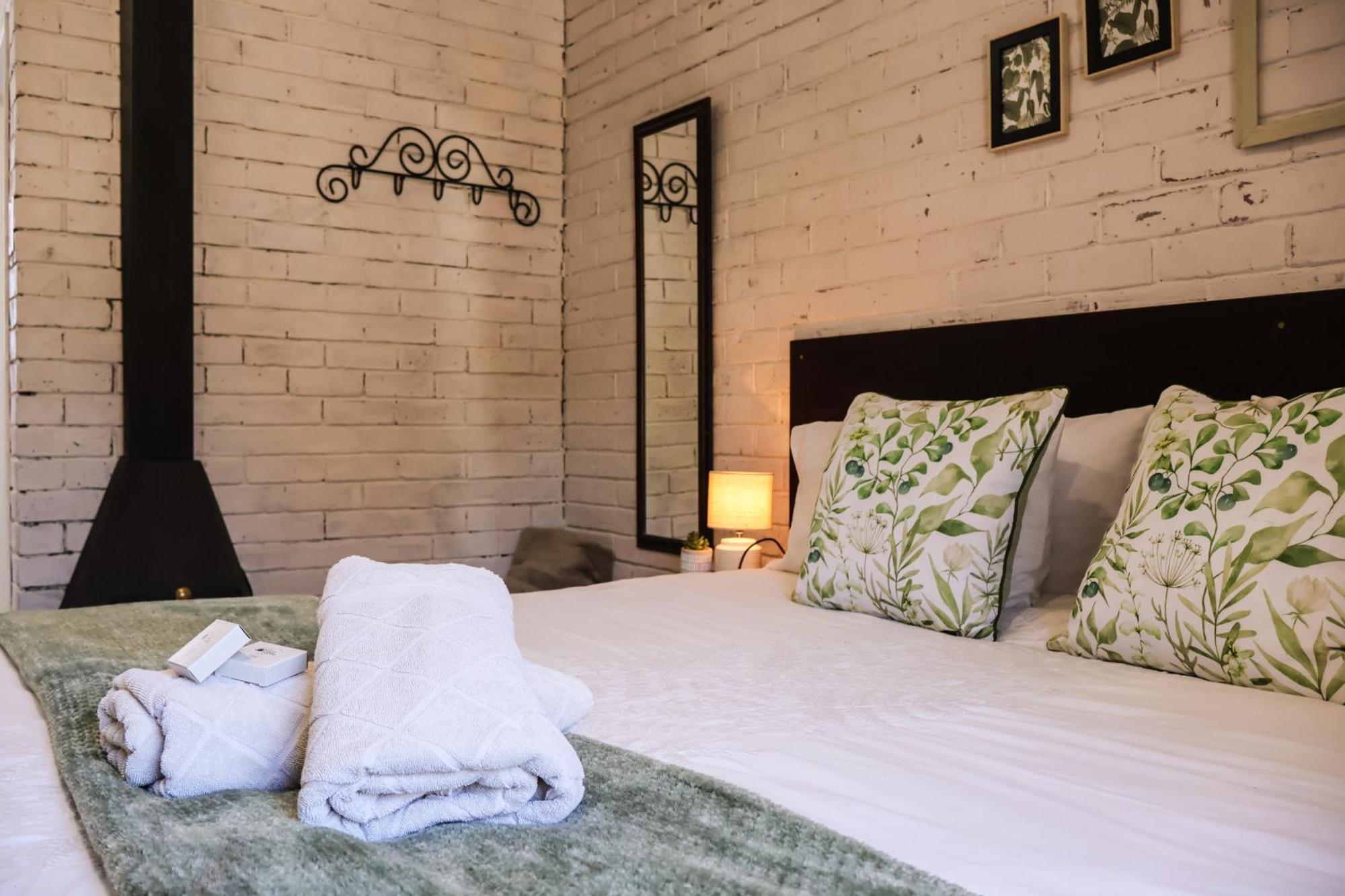 Rooiberg View Clarens Bed & Breakfast Bagian luar foto