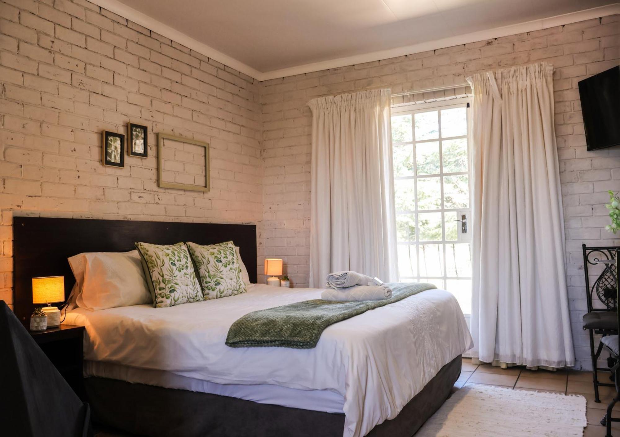 Rooiberg View Clarens Bed & Breakfast Bagian luar foto