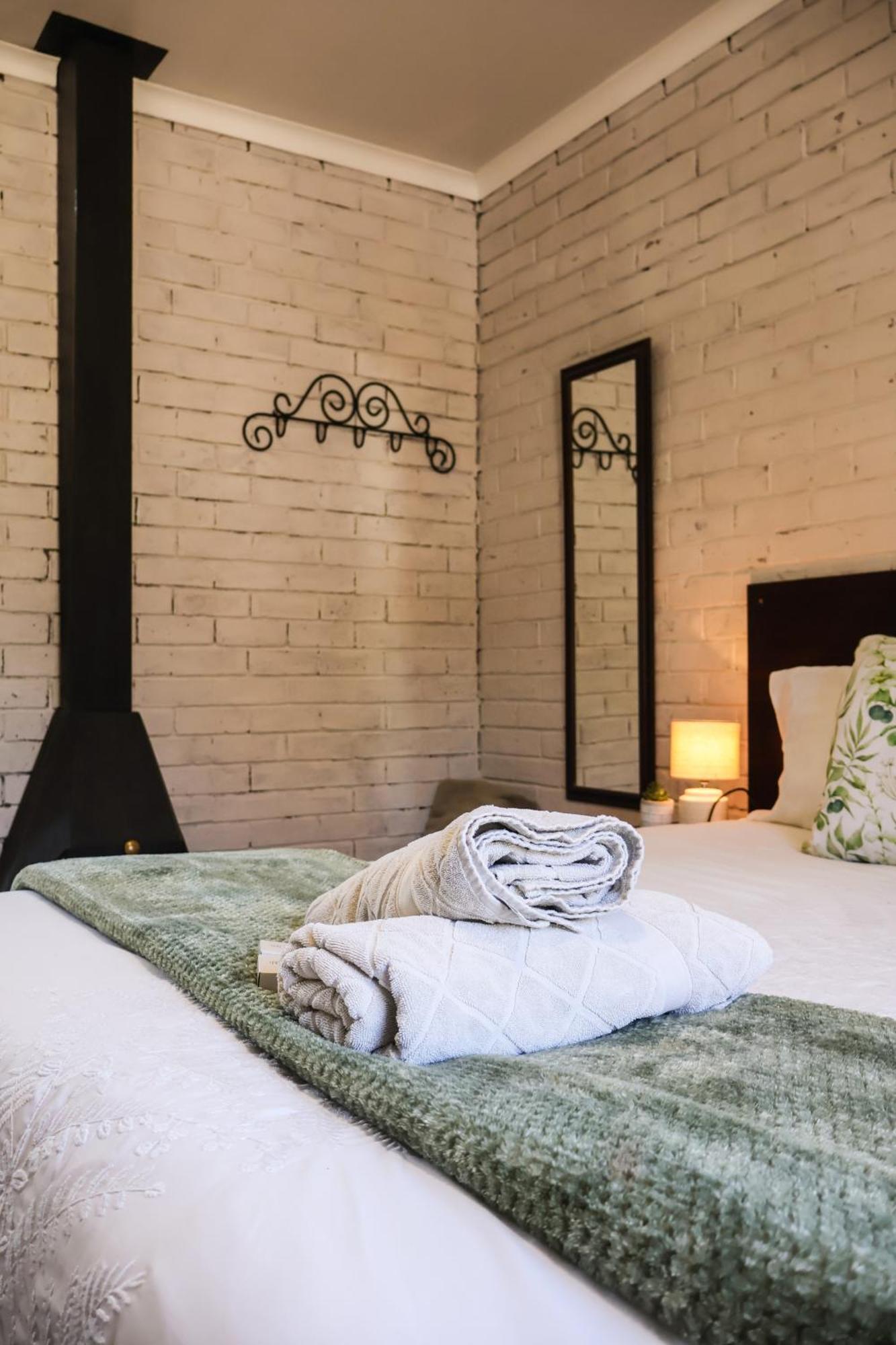 Rooiberg View Clarens Bed & Breakfast Bagian luar foto